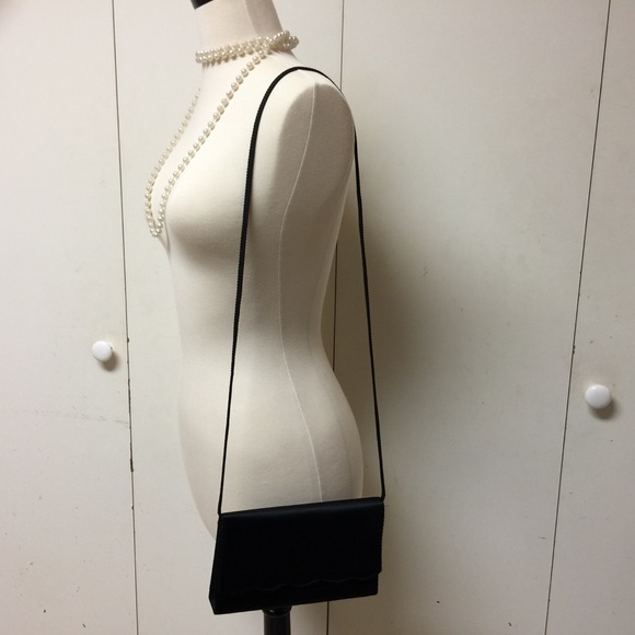 Vintage evening bag. Perfect for the holidays. - Picture 4 of 6